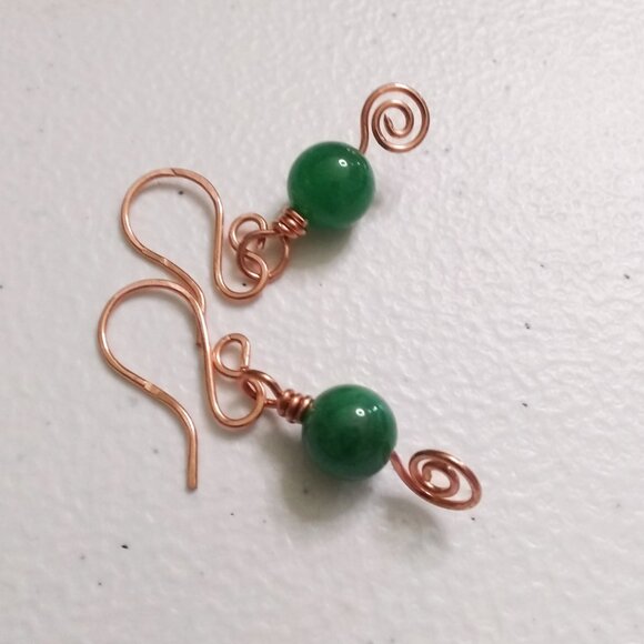 Forest Whispers ~ Graceful Feminine Copper Swirl Earrings with Green Stone Beads - Picture 4 of 9